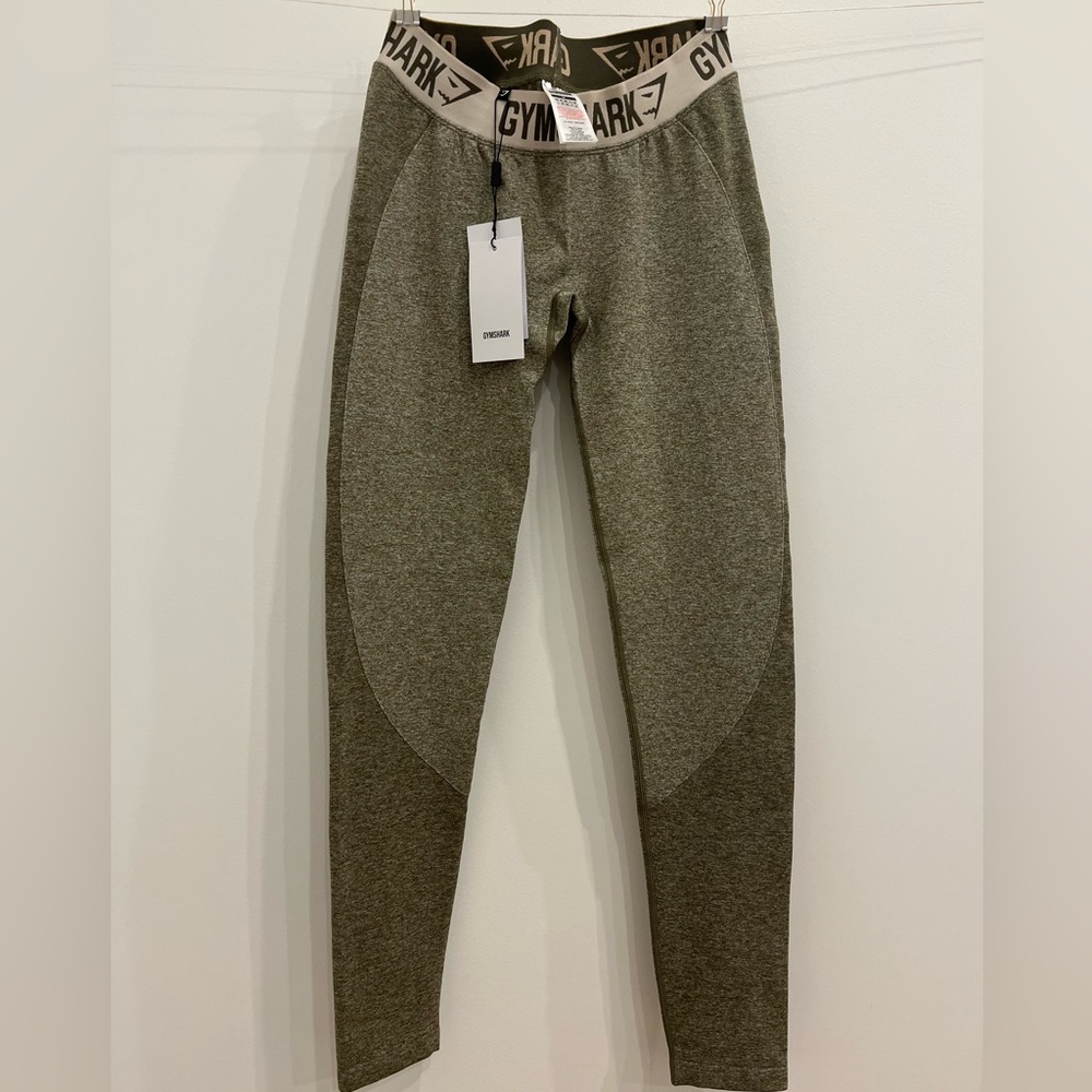 GYMSHARK FLEX LEGGINGS- Medium khaki/sand BRAND NEW